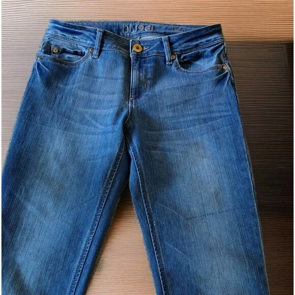 DL1961 Jeans 4 Way Stretch Angel Mid Rise Skinny Ankle 360 Comfort Size 28 - Picture 3 of 16